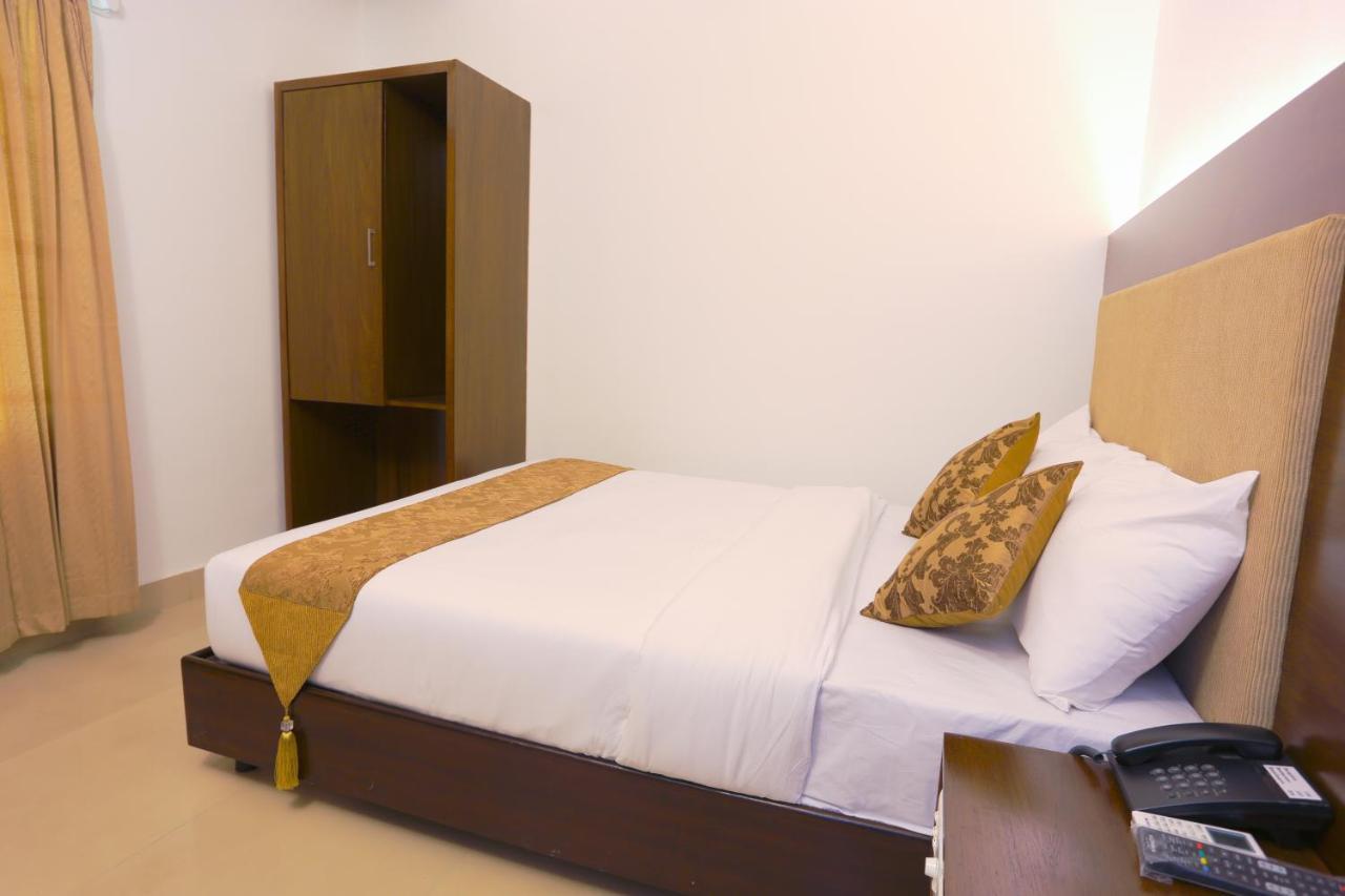 Holy Inn Sylhet Extérieur photo