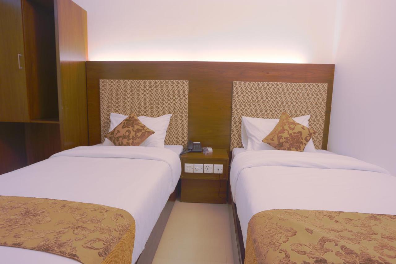 Holy Inn Sylhet Extérieur photo